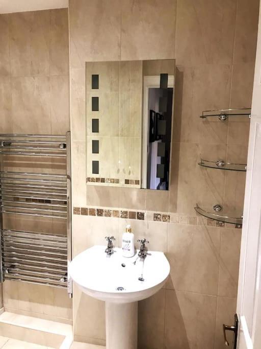 Beautiful Holiday Flat In Alnwick Esterno foto